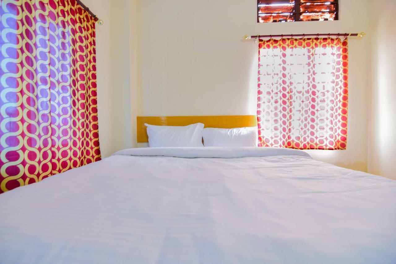 Spot On 30735 Dreamland Guest House Dispur Habitación foto