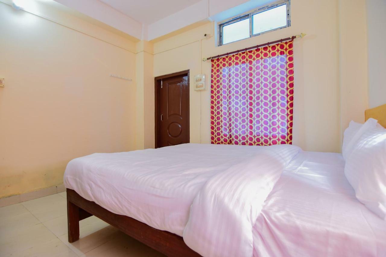 Spot On 30735 Dreamland Guest House Dispur Habitación foto